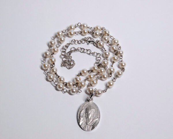 Collana con perline e medaglia PADRE PIO in Argento 925 rodiato