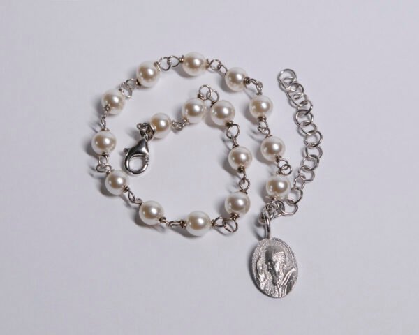 Bracciale con perline e medaglia PADRE PIO in Argento 925 rodiato