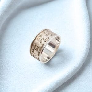 Anello Argento 925 rodiato a fascia con frase Padre Pio.