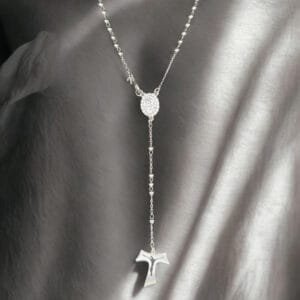 Rosario classico con medaglia PADRE PIO in Argento 925 rodiato con zirconi e croce Tau.